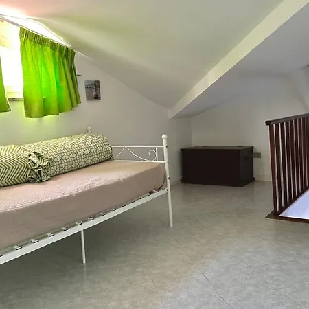 Apartment M386 - Marcelli, Trilocale Con Giardino E Vista Mare